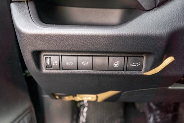 Used 2022 Toyota RAV4 XLE w/ Convenience Package image 21