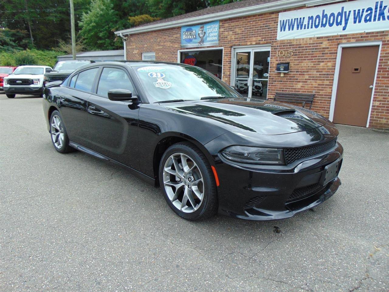 Used 2023 Dodge Charger GT image 2