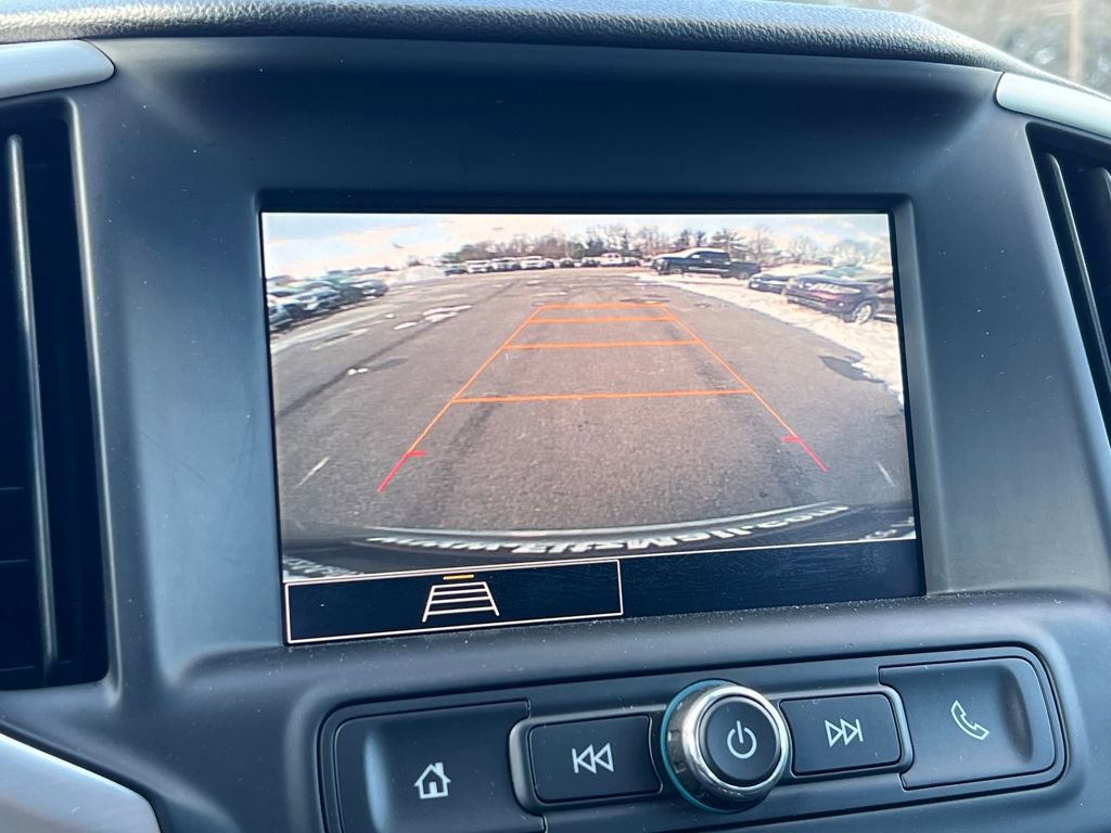 Used 2024 GMC Terrain SLE image 24