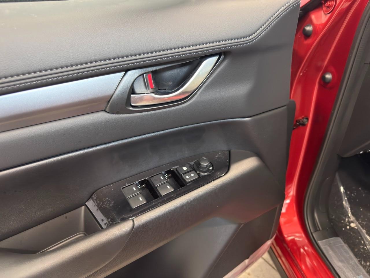 New 2025 MAZDA CX-5 AWD 2.5 S w/ Preferred Package image 9