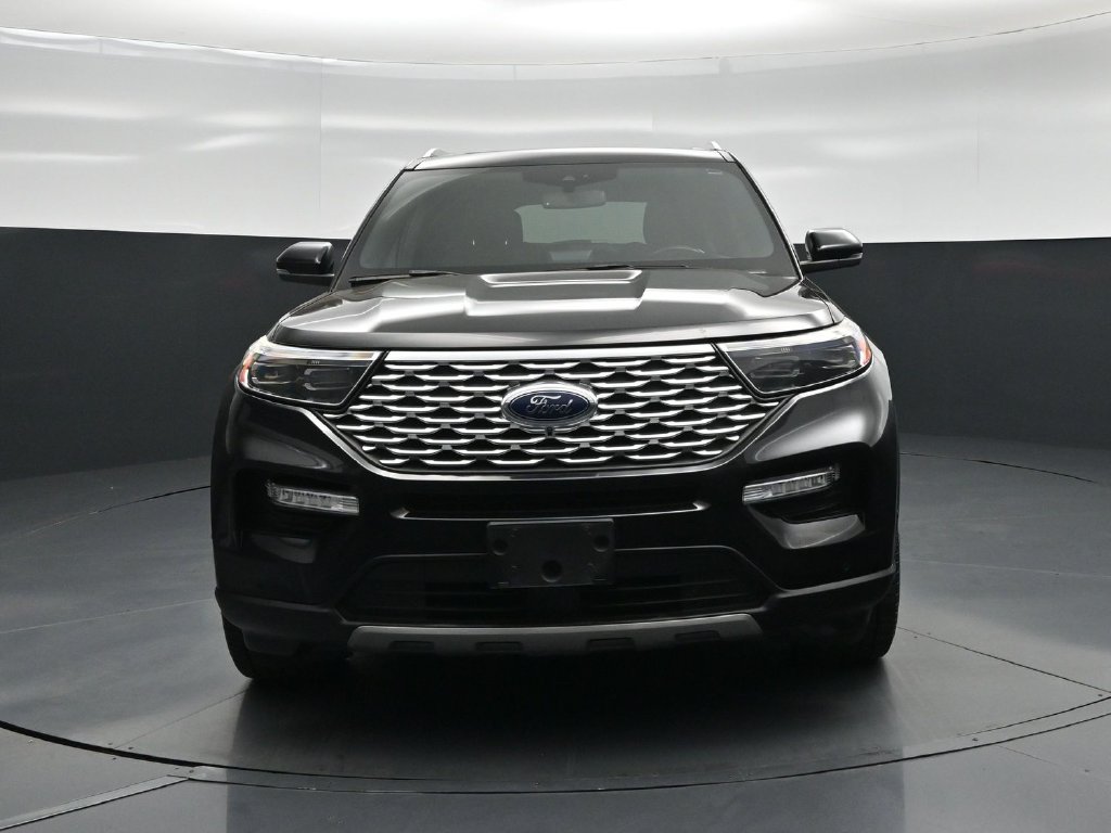 Certified 2022 Ford Explorer Platinum w/ Equipment Group 601A AWD/4WD image 24