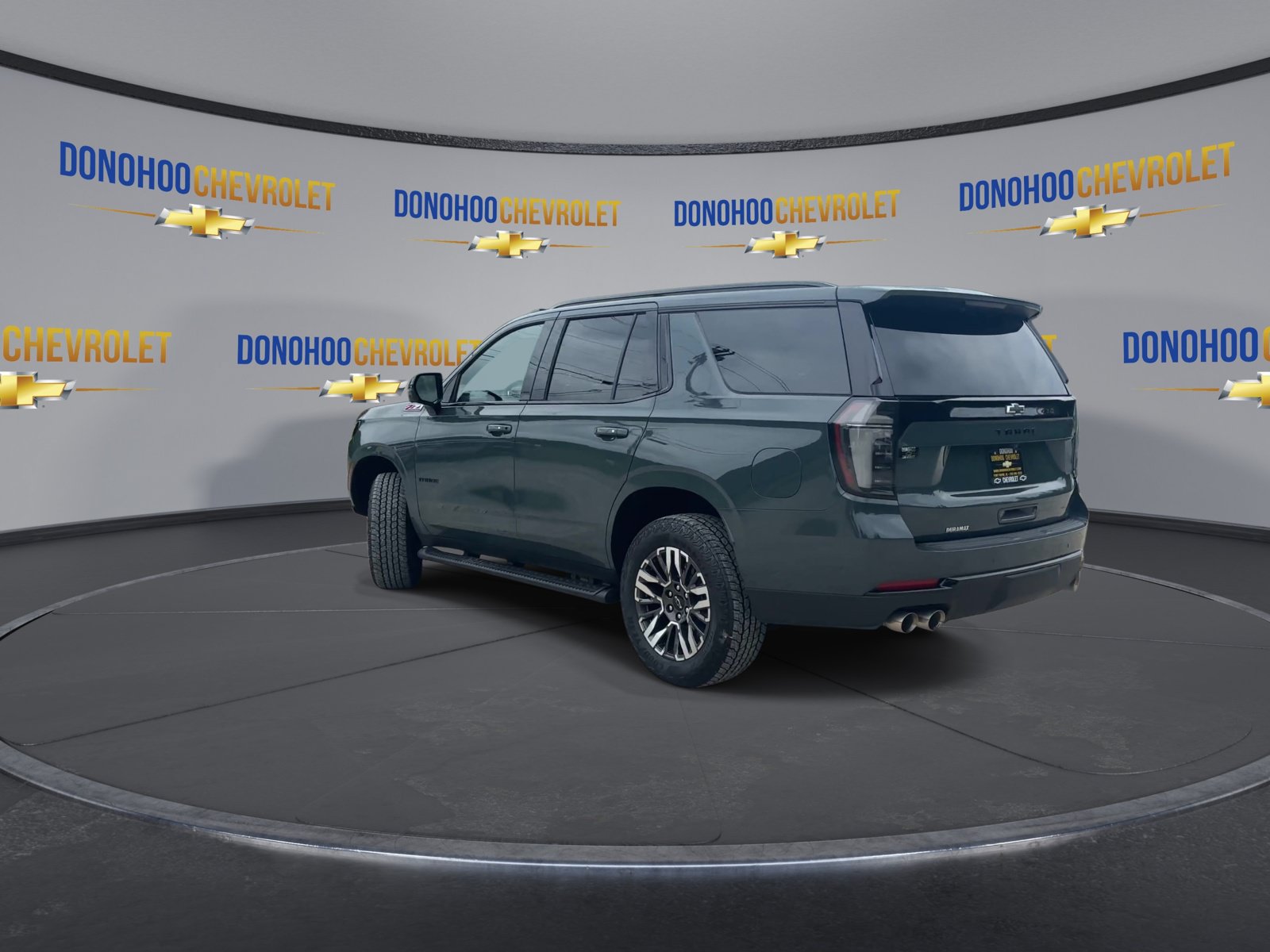 Used 2026 Chevrolet Tahoe Z71 w/ Comfort Package AWD/4WD image 6