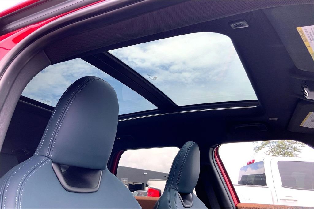 Certified 2025 MINI Cooper Countryman S w/ Comfort Package Max image 23