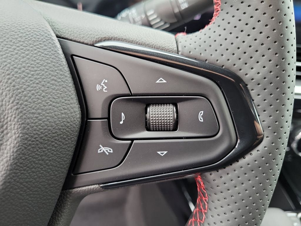New 2026 Chevrolet Trax RS w/ Driver Confidence Package FWD image 6