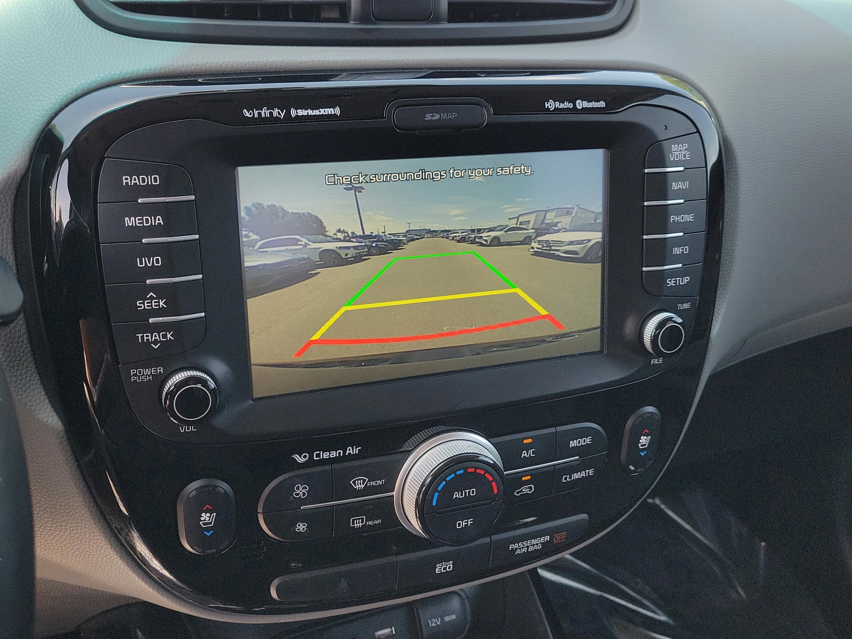 Used 2016 Kia Soul + w/ Primo Package image 25