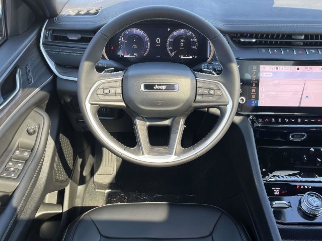 New 2027 Jeep Grand Cherokee L Limited AWD/4WD image 16