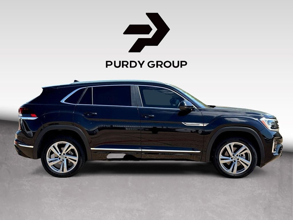 Used 2024 Volkswagen Atlas Cross Sport SEL R-Line AWD/4WD image 9