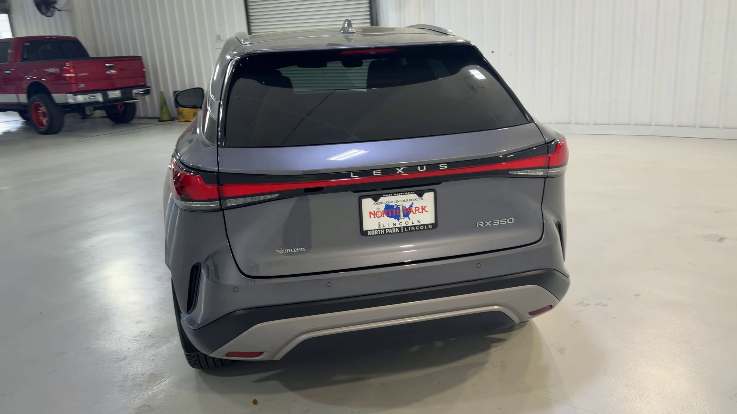 Used 2023 Lexus RX 350 FWD w/ Accessory Package image 8