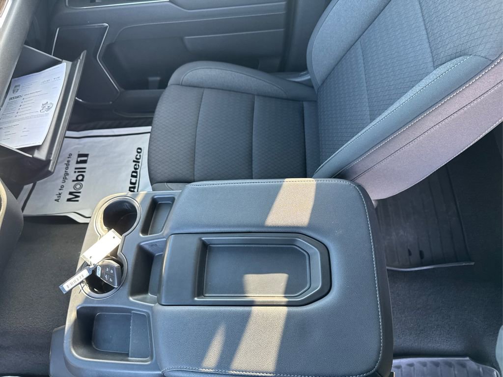 Used 2023 Chevrolet Silverado 1500 LT image 15