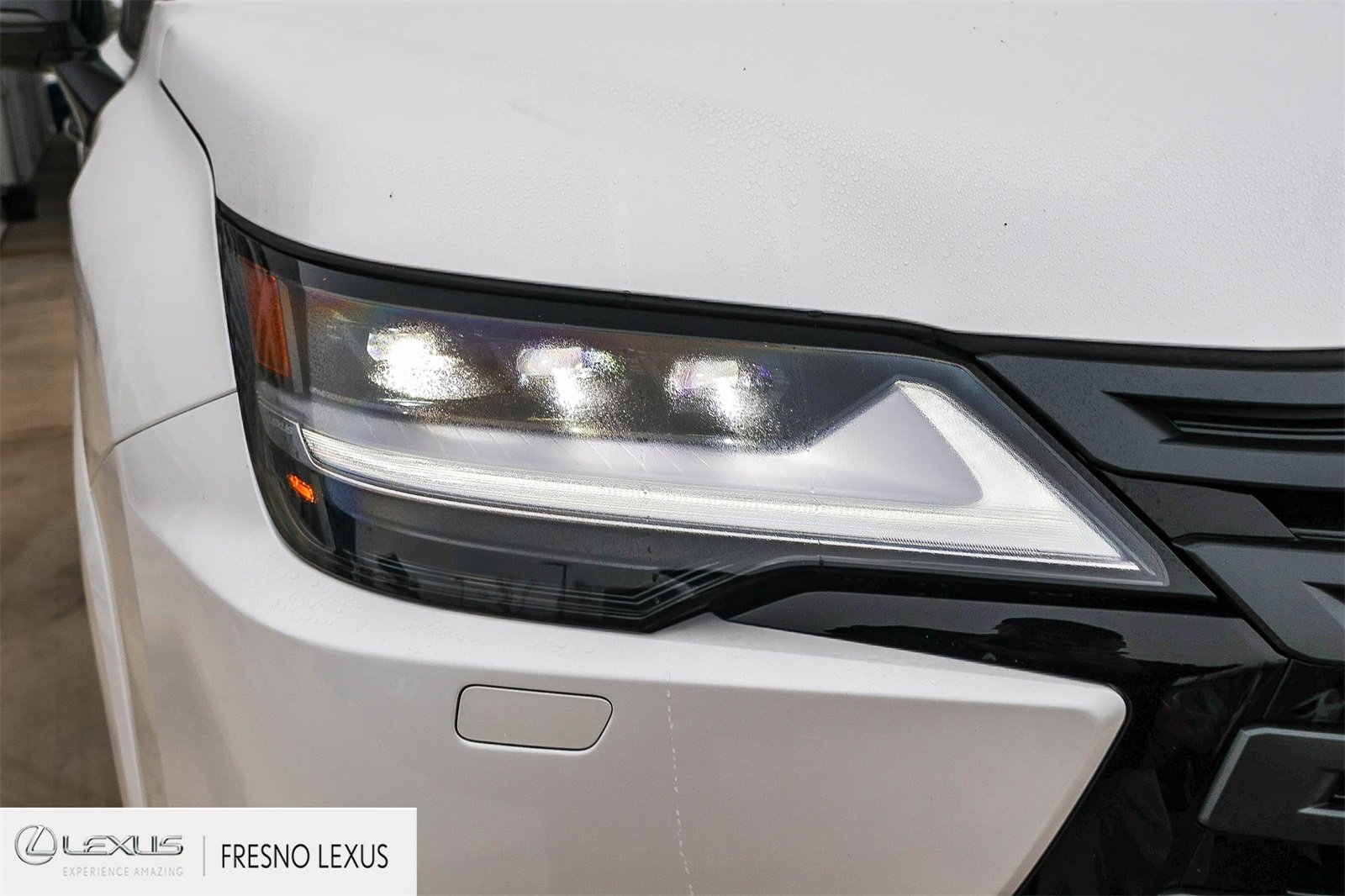 New 2026 Lexus LX 700h Luxury image 10