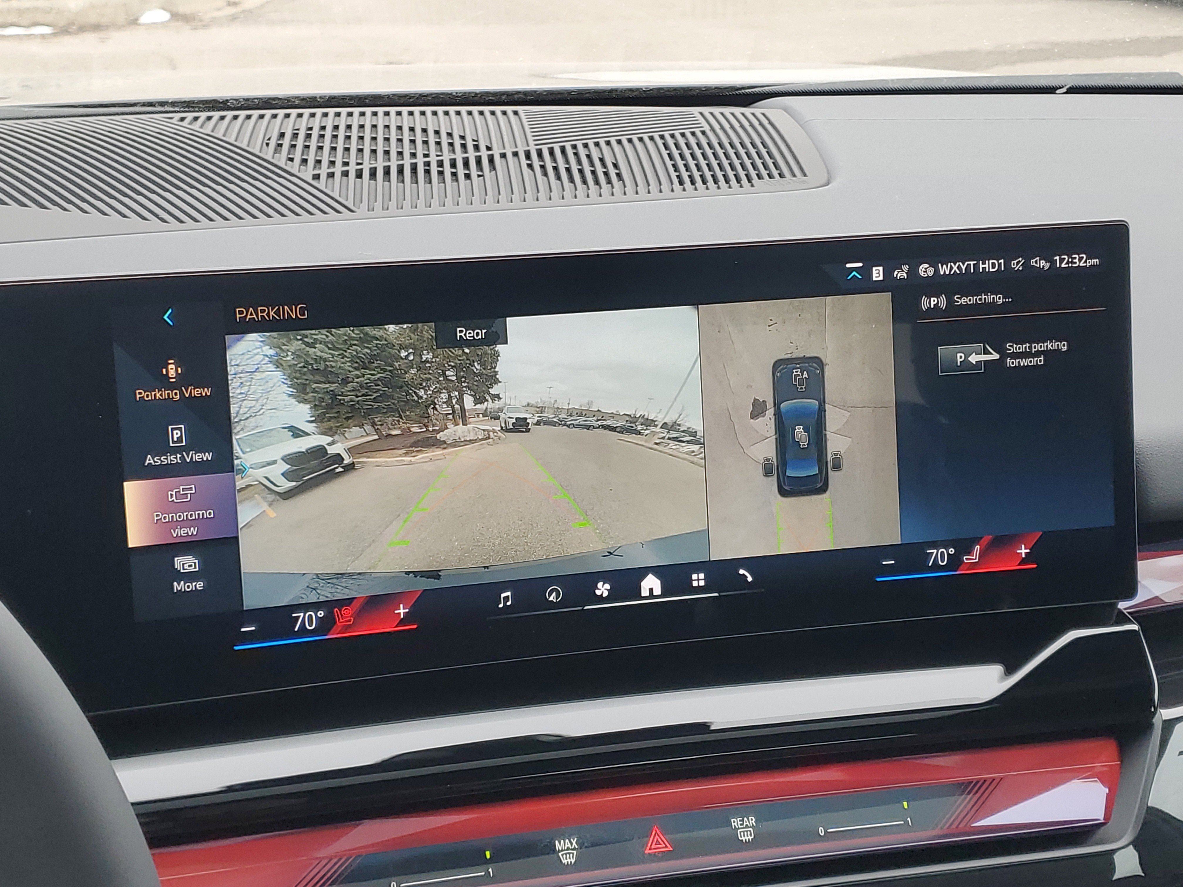 New 2026 BMW 540i xDrive w/ M Sport Package image 17