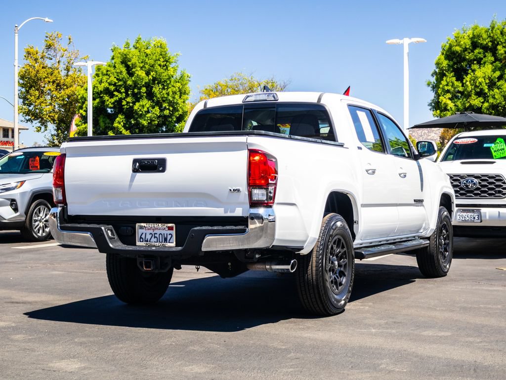 Used 2019 Toyota Tacoma SR5 w/ Exterior Package RWD image 10