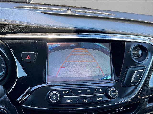 Used 2017 Buick Envision Essence FWD image 21