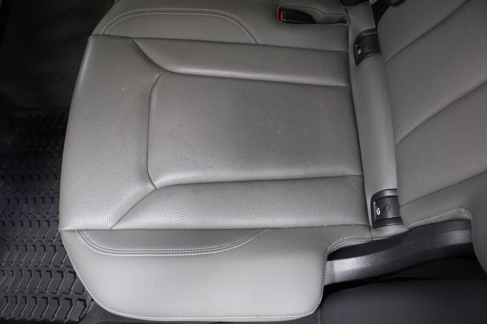 Used 2020 Audi Q8 Premium Plus AWD/4WD image 22