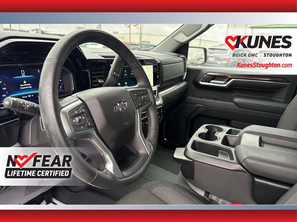 Used 2024 Chevrolet Silverado 1500 LT Trail Boss AWD/4WD image 24