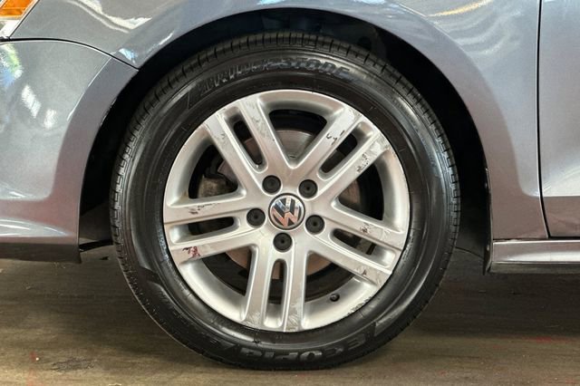 Used 2015 Volkswagen Jetta S w/ Welcome Package image 31