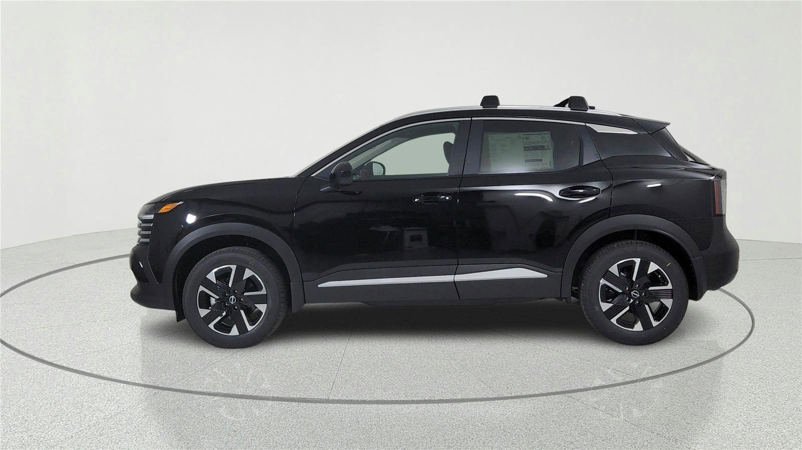 New 2026 Nissan Kicks SV AWD/4WD image 3
