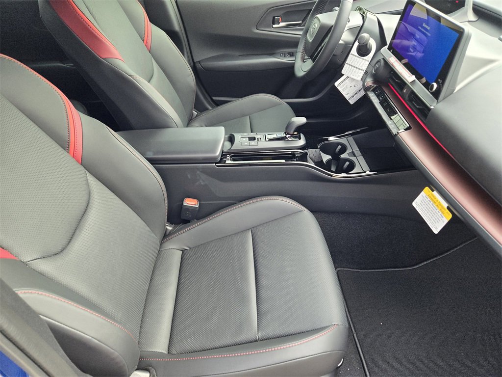 New 2025 Toyota Prius Plug-In Hybrid image 11