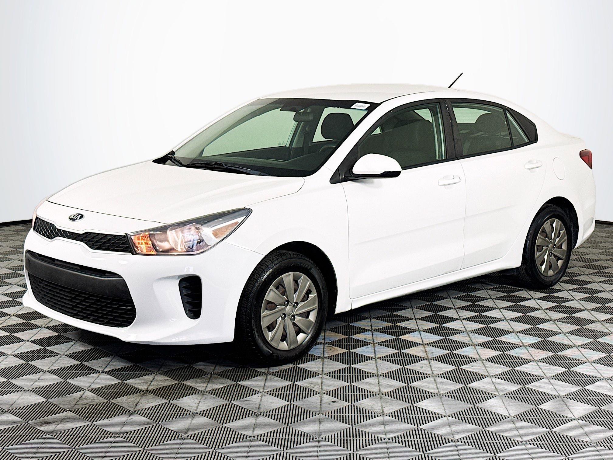 Used 2019 Kia Rio S image 4
