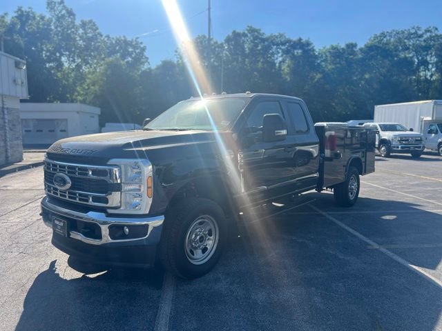 New 2026 Ford F350 XL w/ XL Chrome Package AWD/4WD image 7