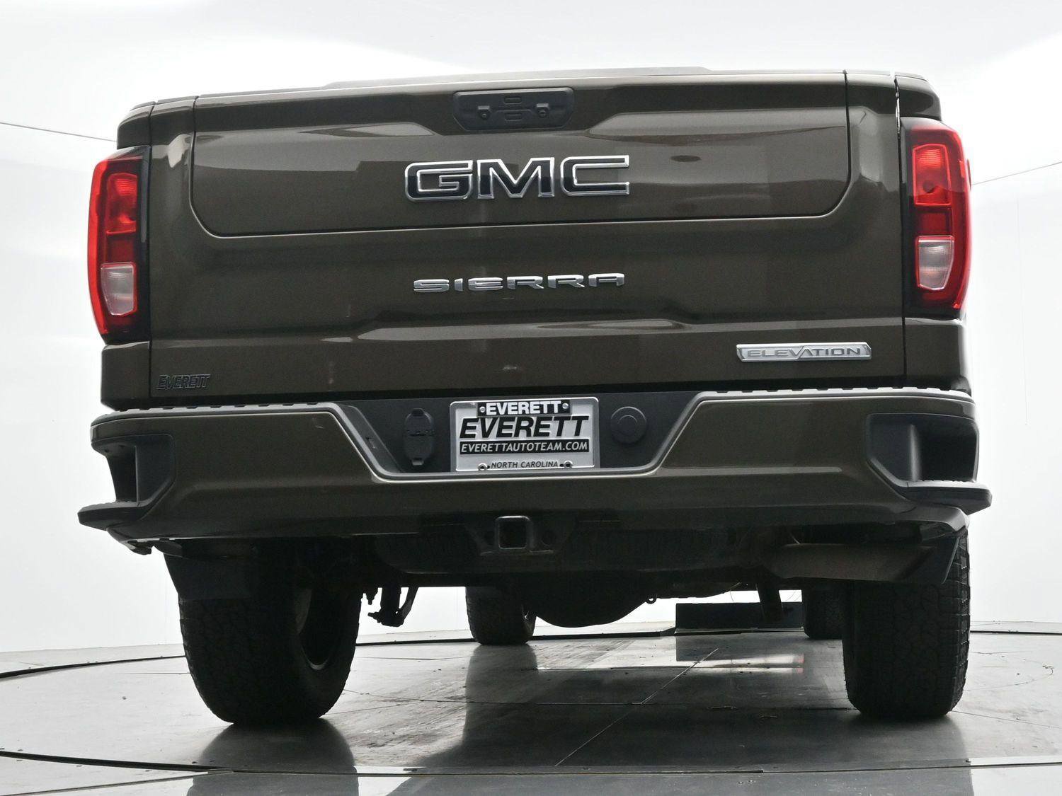 Used 2023 GMC Sierra 1500 Elevation image 44