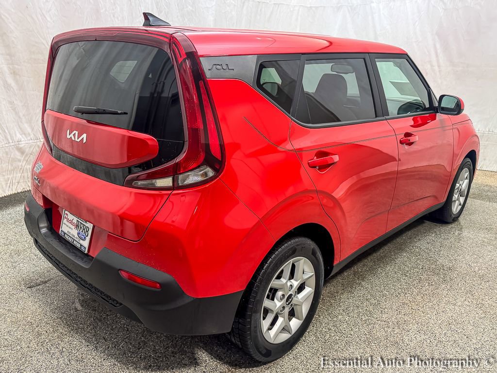 Used 2022 Kia Soul S image 9