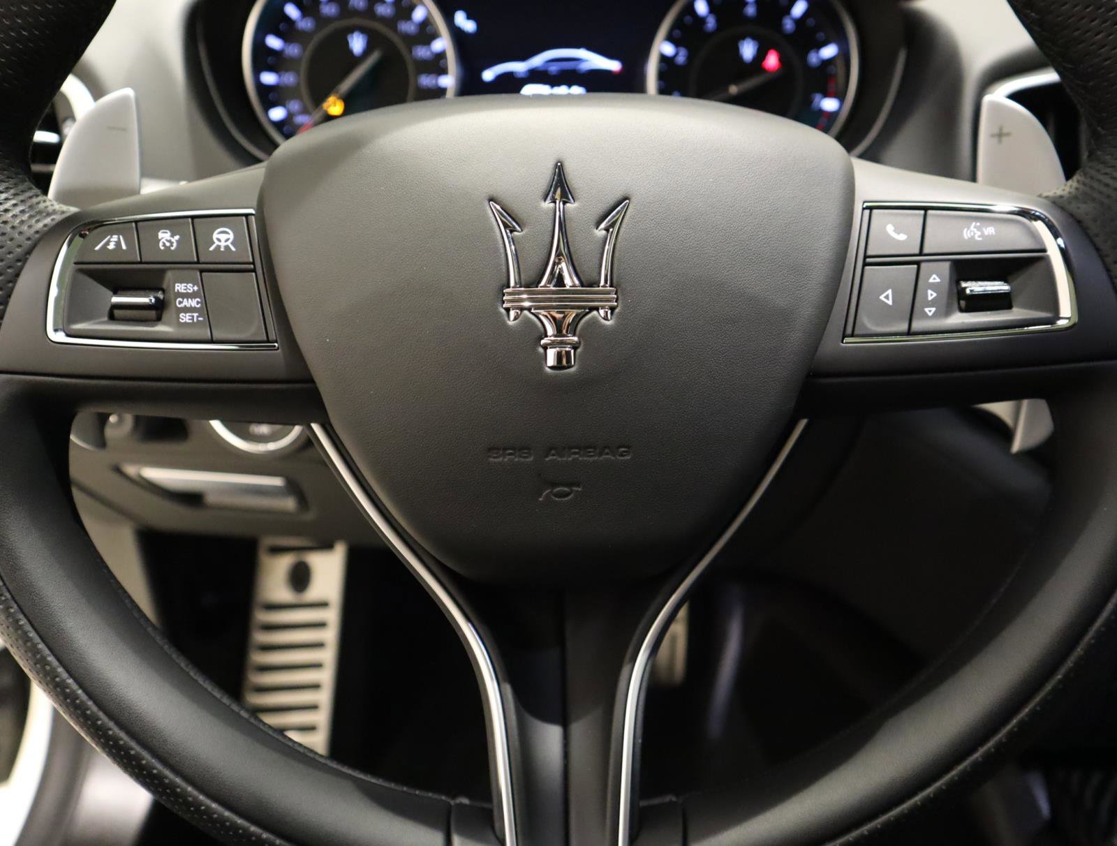 Used 2024 Maserati Ghibli Modena Q4 image 31