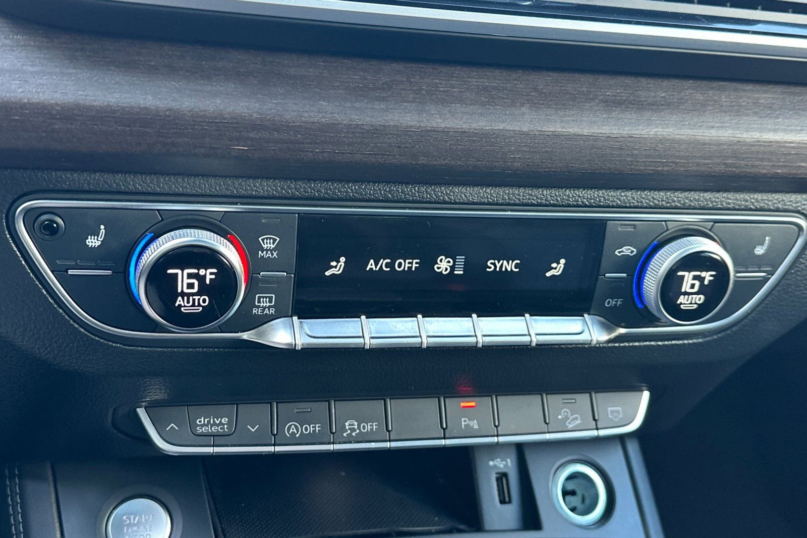 Used 2024 Audi Q5 2.0T Premium Plus image 28