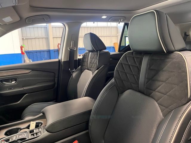 Used 2026 Honda Pilot Elite image 23