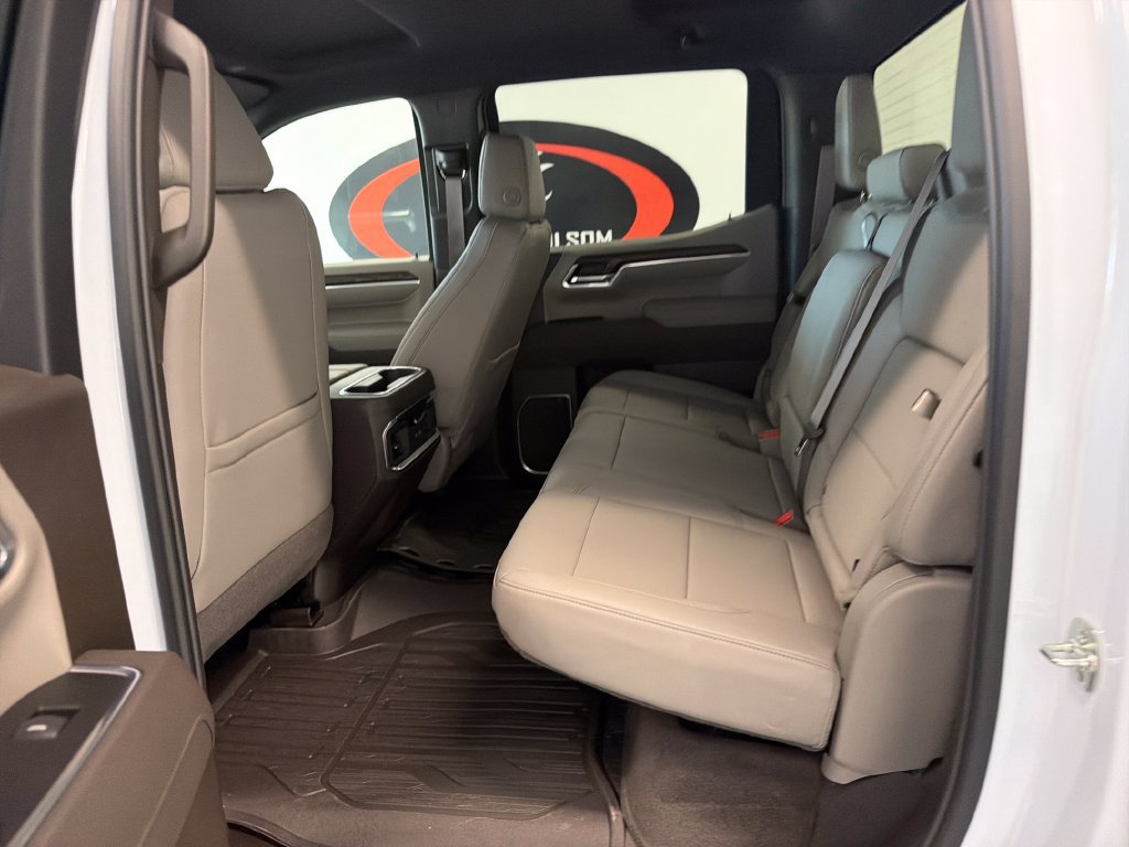 New 2026 GMC Sierra 1500 SLT w/ SLT Premium Package AWD/4WD image 12