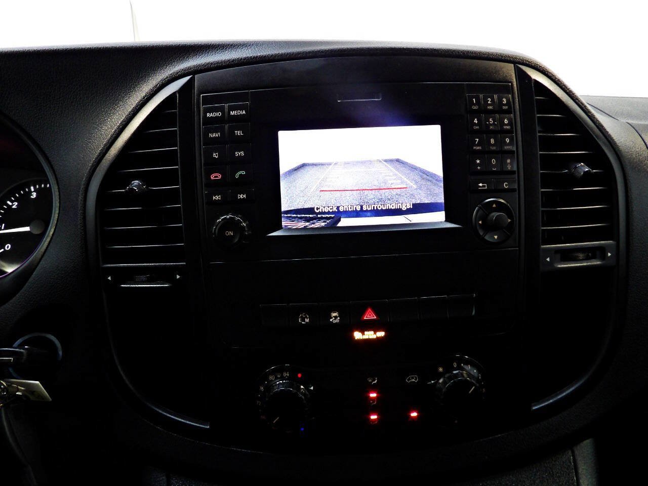 Used 2019 Mercedes-Benz Metris image 12