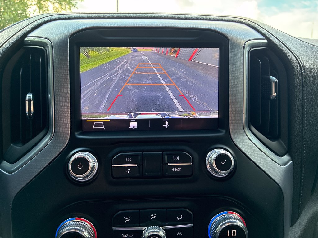 Used 2019 GMC Sierra 1500 SLT w/ SLT Premium Plus Package AWD/4WD image 30