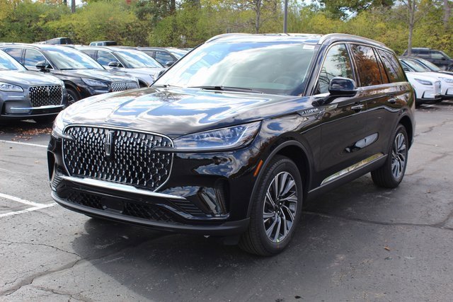 New 2026 Lincoln Aviator AWD image 7