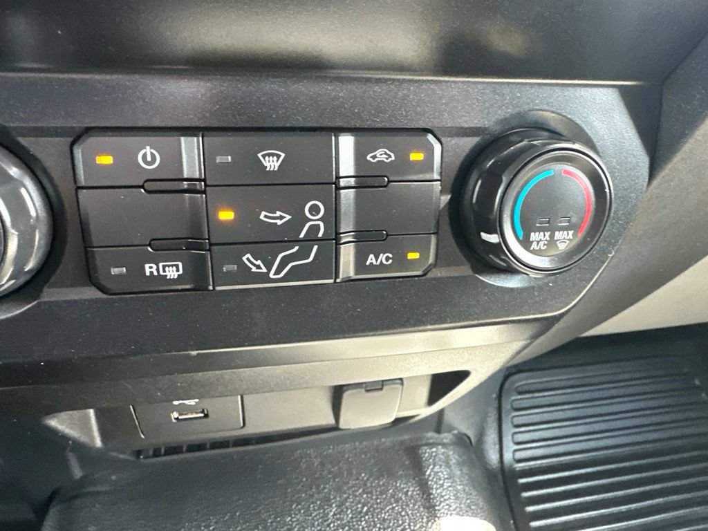 Used 2022 Ford F250 XL w/ Power Equipment Group AWD/4WD image 22