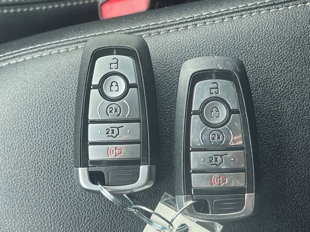 Used 2022 Ford Escape SEL image 33