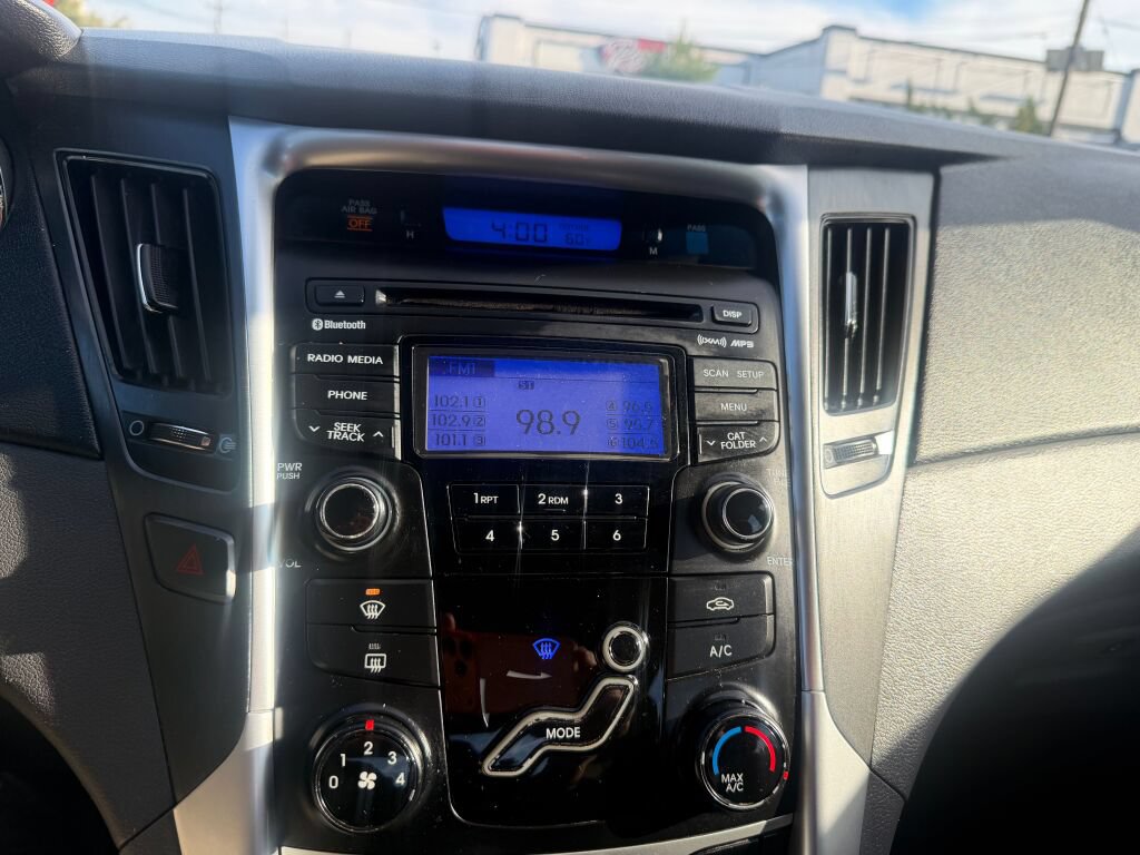 Used 2013 Hyundai Sonata GLS w/ Popular Equipment Pkg FWD image 16