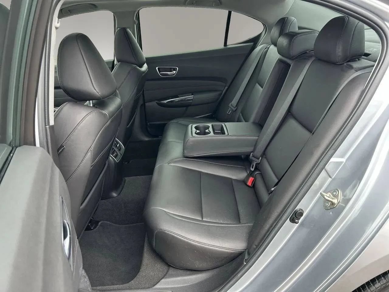 Used 2020 Acura TLX V6 SH-AWD image 15
