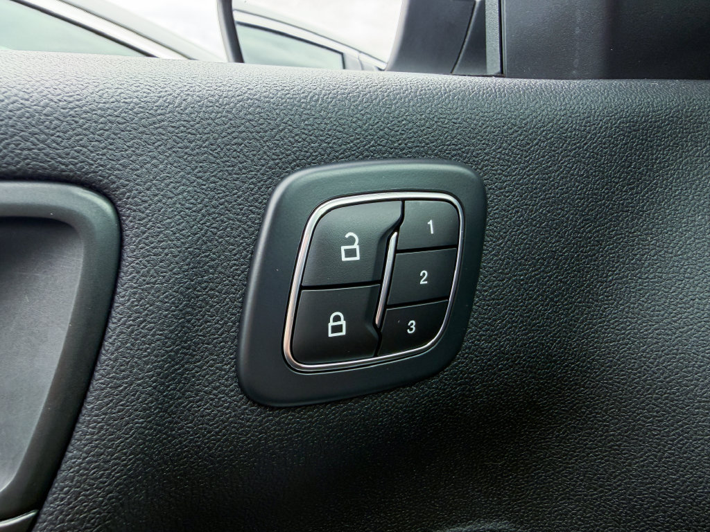 Used 2023 Ford Escape Active w/ Tech Pack #2 AWD/4WD image 28