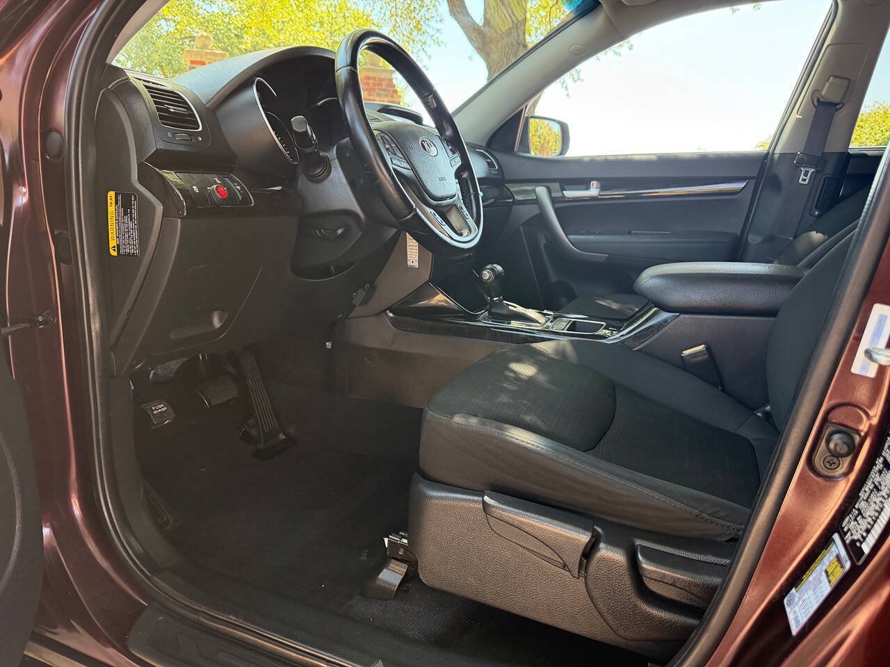 Used 2015 Kia Sorento LX AWD/4WD image 13