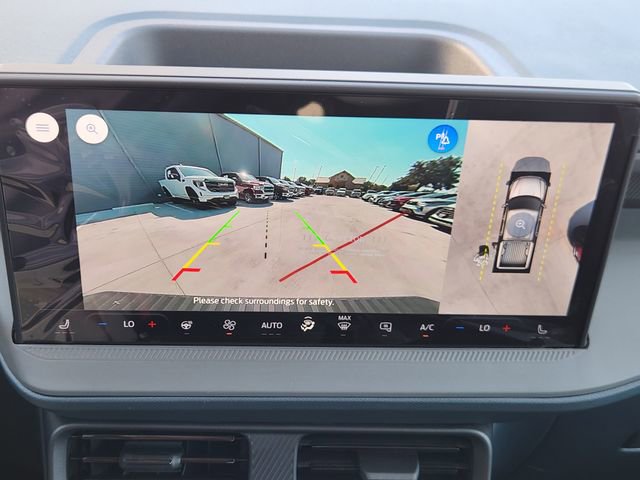 New 2025 Ford Maverick Lariat w/ Black Appearance Package image 13