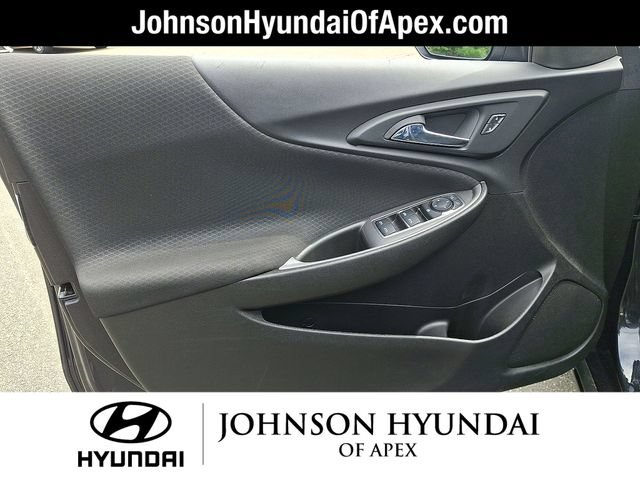 Used 2023 Chevrolet Malibu LT FWD image 11