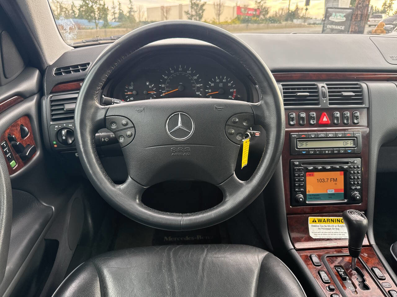 Used 2000 Mercedes-Benz E 320 4MATIC Wagon image 25