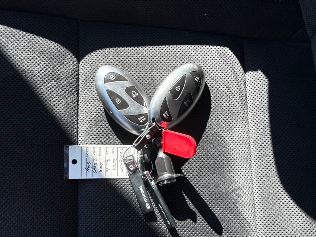 Used 2024 Hyundai Kona N Line image 29