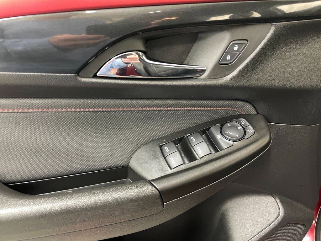 Certified 2024 Chevrolet TrailBlazer RS w/ Driver Confidence Package image 24