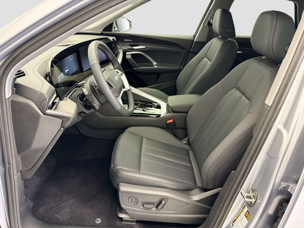 Used 2026 Audi Q5 Premium Plus w/ Premium Plus AWD/4WD image 18