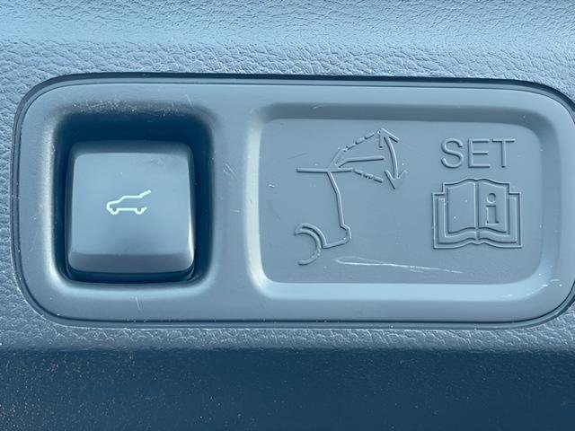 Used 2018 Ford F150 XLT w/ Equipment Group 302A Luxury image 32