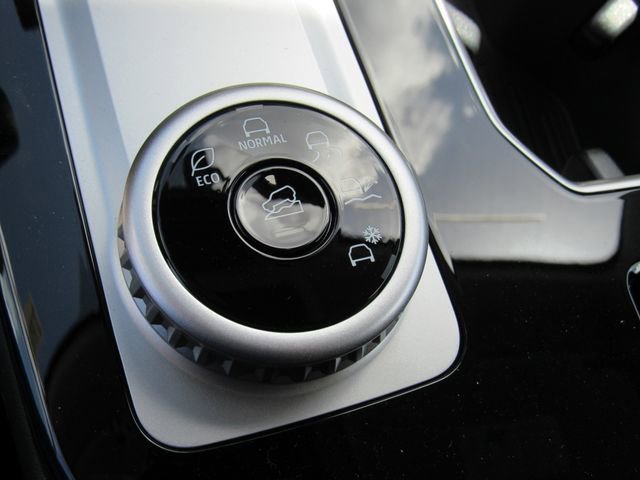 New 2026 Mitsubishi Outlander ES image 28