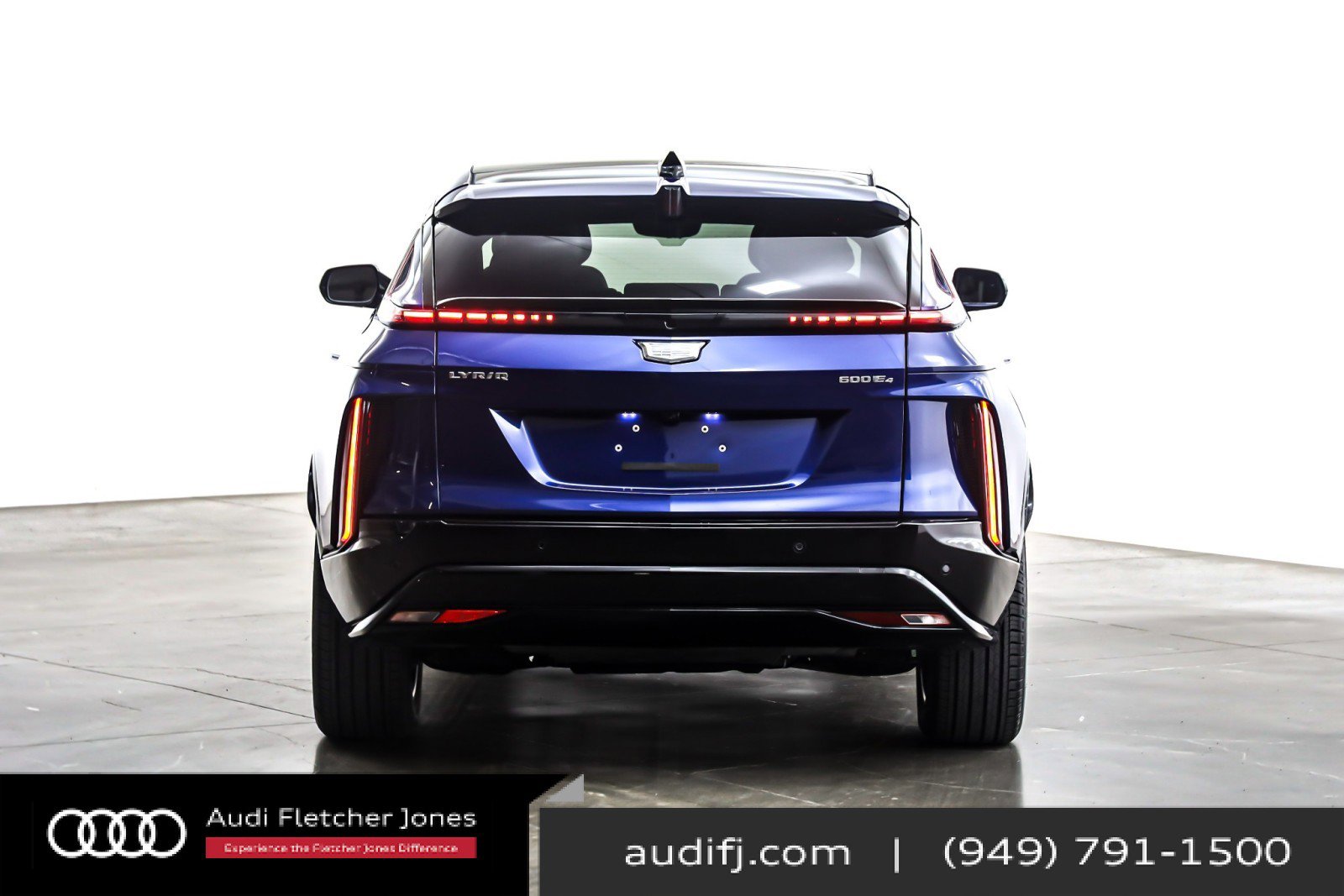 Used 2025 Cadillac Lyriq Sport image 4