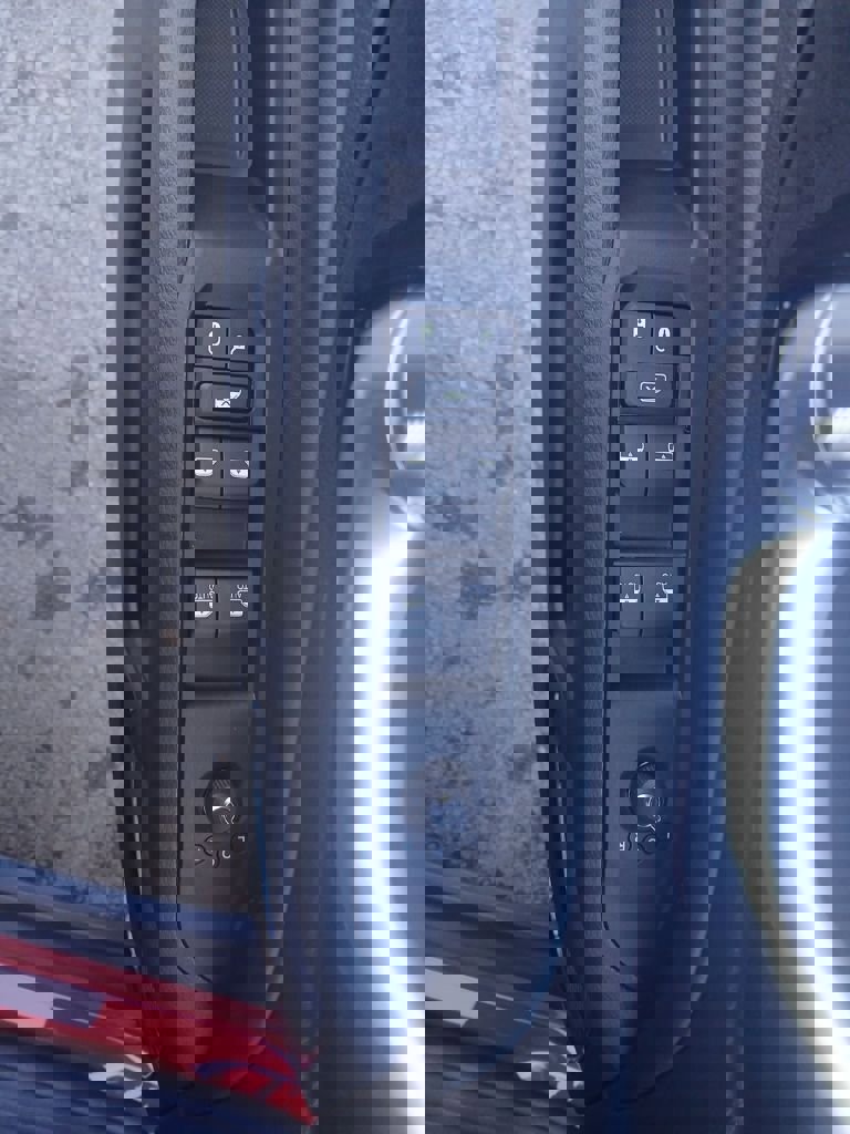 New 2026 Jeep Compass Latitude image 26