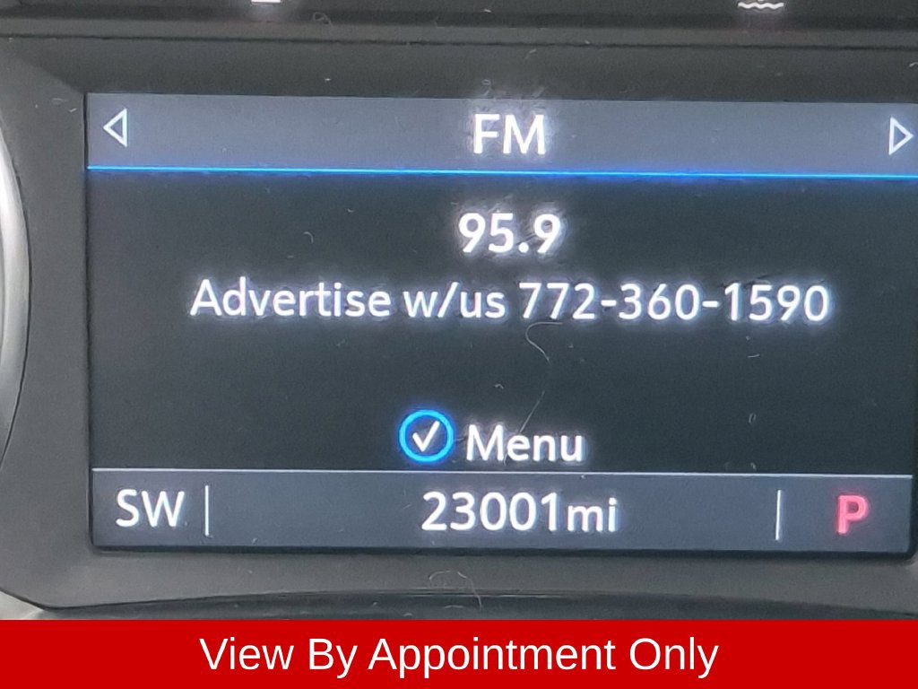 Used 2025 Chevrolet Blazer LT FWD image 16